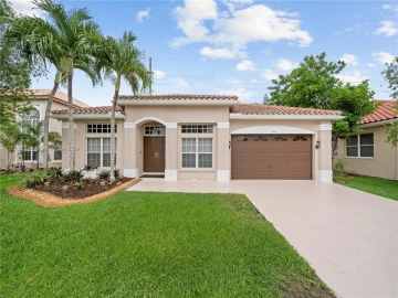 1154 NW 183rd Ter, Pembroke Pines, FL 33029