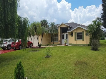 507  Causeway Dr, Lehigh Acres, FL 33936