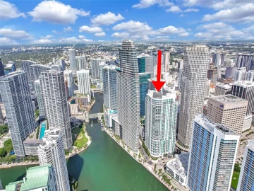 300 S Biscayne Blvd L-1232, Miami, FL 33131