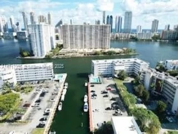 3849 NE 169th St 302, North Miami Beach, FL 33160