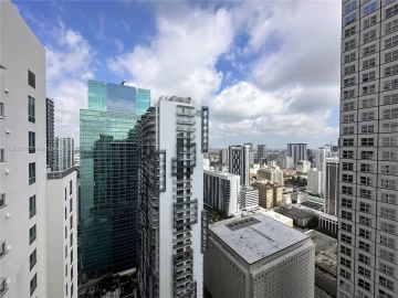 300 S Biscayne Blvd PH-3907, Miami, FL 33131