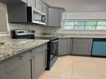 1791 NW 96th Ter 4O, Pembroke Pines, FL 33024